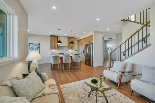 7 Vincent Gate, Sylvan Lake, AB - Indoor Photo Showing Living Room