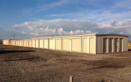 281119 Twp Rd 240, Chestermere, AB 