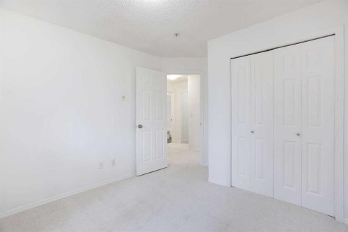 3105-60 Panatella Street Nw, Calgary, AB - Indoor