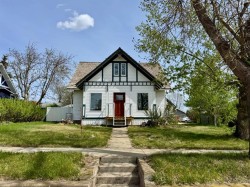 4717 52 Street  Stettler, AB T0C 2L1