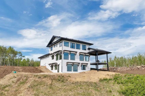 24417 420 Township, Rural Lacombe County, AB - Outdoor
