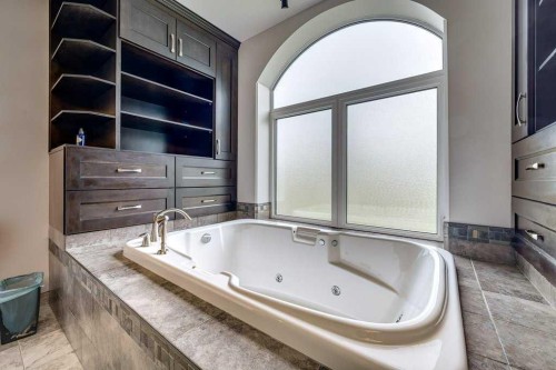 8-15015 Township 424, Rural Ponoka County, AB - Indoor Photo Showing Bathroom