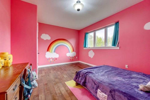 8-15015 Township 424, Rural Ponoka County, AB - Indoor Photo Showing Bedroom