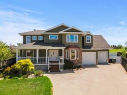 3701 68 A Street WEST Camrose, AB T4V 5B7