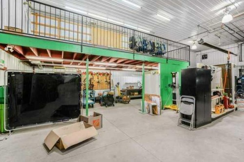 30 Industrial Drive, Sylvan Lake, AB 