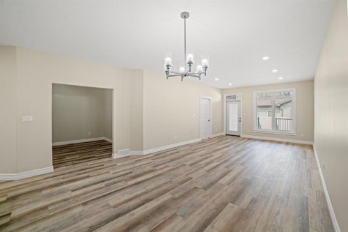 5728 55 Avenue, Camrose, AB - Indoor Photo Showing Other Room