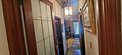 241054 Range Road 260, Rural Wheatland County, AB - Indoor Photo Showing Other Room