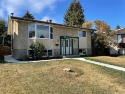 78 Nichols Crescent  Red Deer, AB T4P 1P6
