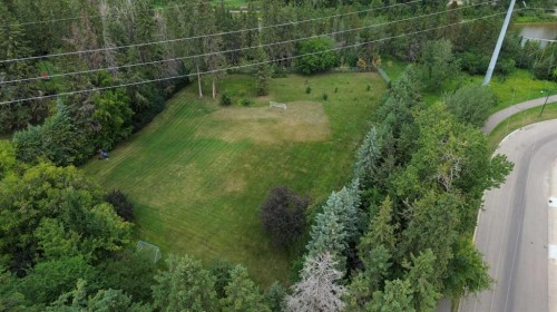 20 Cronquist Close, Red Deer, AB 