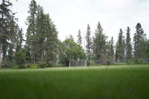 20 Cronquist Close, Red Deer, AB 