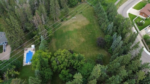 20 Cronquist Close, Red Deer, AB 