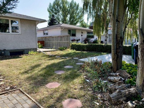 471 Dalmeny Hill Nw, Calgary, AB - Outdoor