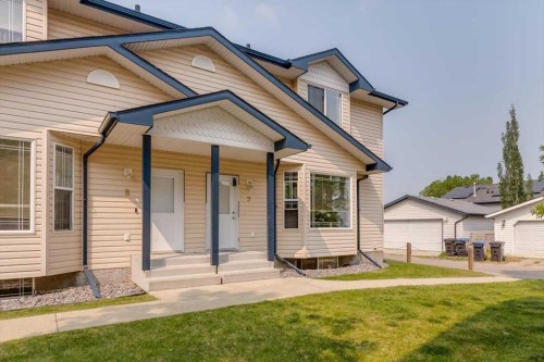 9-2 Hinshaw Drive, Sylvan Lake, AB - Outdoor