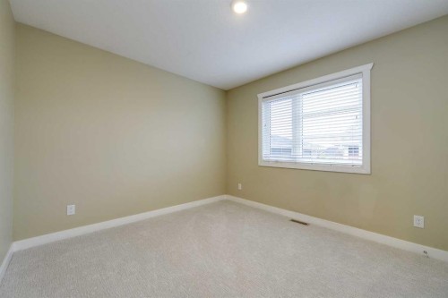 471 Townsend Street, Red Deer, AB - Indoor Photo Showing Other Room