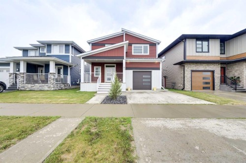 471 Townsend Street, Red Deer, AB - Outdoor With Facade