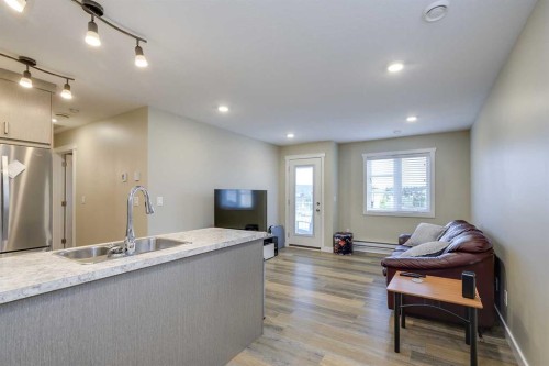 471 Townsend Street, Red Deer, AB - Indoor