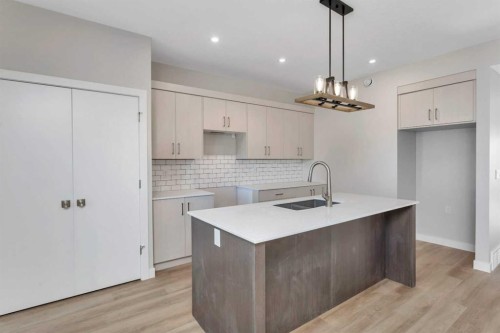 101 Aztec Crescent, Blackfalds, AB - Indoor Photo Showing Kitchen