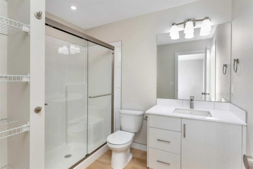 101 Aztec Crescent, Blackfalds, AB - Indoor Photo Showing Bathroom