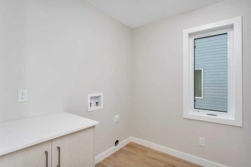 101 Aztec Crescent, Blackfalds, AB - Indoor Photo Showing Other Room