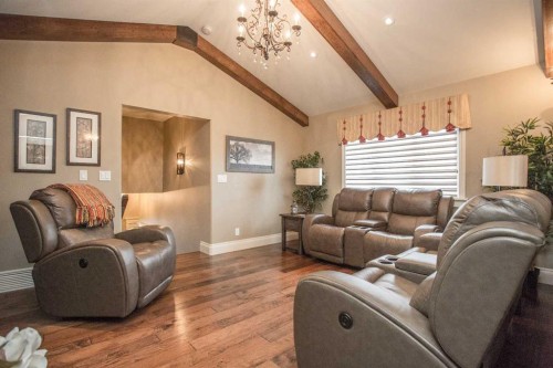 32 Sagewood Close, Red Deer, AB - Indoor Photo Showing Living Room