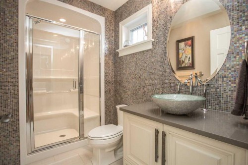 32 Sagewood Close, Red Deer, AB - Indoor Photo Showing Bathroom