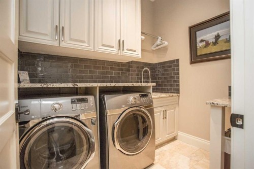 32 Sagewood Close, Red Deer, AB - Indoor Photo Showing Laundry Room