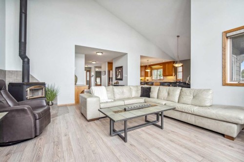 A-47257 Hwy 771, Rural Leduc County, AB - Indoor Photo Showing Living Room