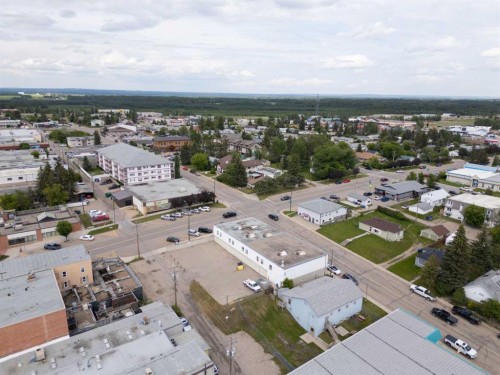 1-19 (No 3 Or 13)-4940 49 Street, Rocky Mountain House, AB - Outdoor With View