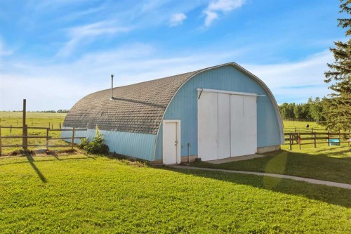 32328 Range Road 42, Rural Mountain View County, AB - Outdoor