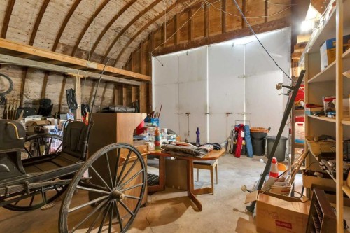 32328 Range Road 42, Rural Mountain View County, AB - Indoor Photo Showing Other Room