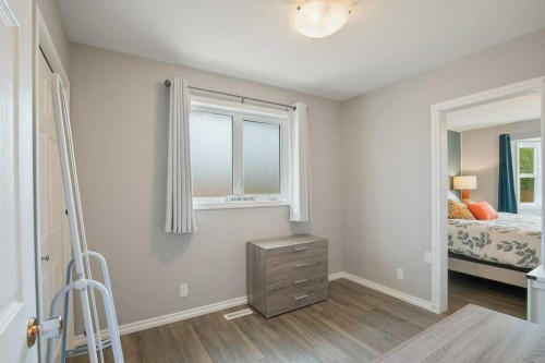36 Harvey Close, Red Deer, AB - Indoor Photo Showing Bedroom