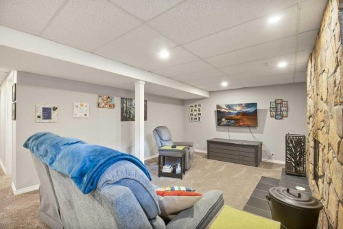 36 Harvey Close, Red Deer, AB - Indoor