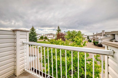 16E-32 Daines Avenue, Red Deer, AB - Outdoor