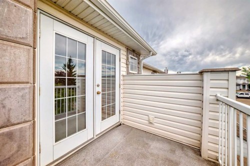 16E-32 Daines Avenue, Red Deer, AB - Outdoor With Exterior