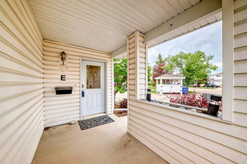 16E-32 Daines Avenue, Red Deer, AB - Outdoor With Deck Patio Veranda With Exterior