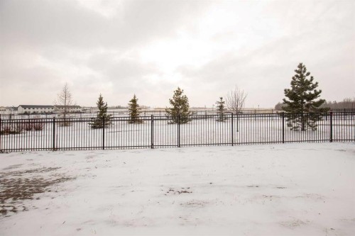 38 Springfield Boulevard, Sylvan Lake, AB - Outdoor