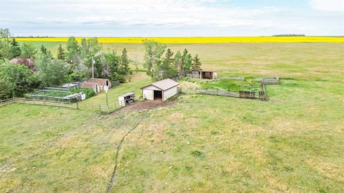18320 Twp 39-0, Botha, AB - Outdoor With View