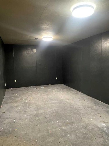 5120 45 Street, Provost, AB - Indoor