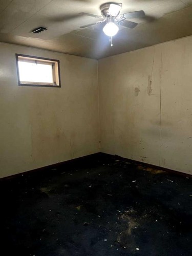 5120 45 Street, Provost, AB - Indoor