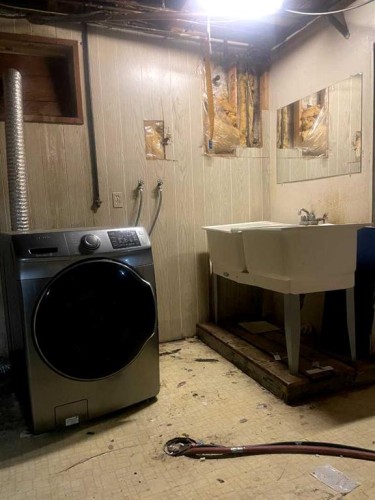 5120 45 Street, Provost, AB - Indoor Photo Showing Laundry Room