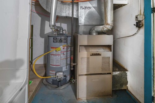 5116 53 Avenue, Viking, AB 