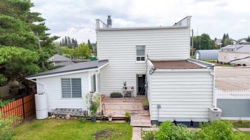 2124 20 Street, Delburne, AB 