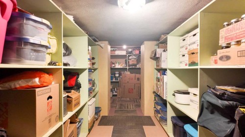 2124 20 Street, Delburne, AB 