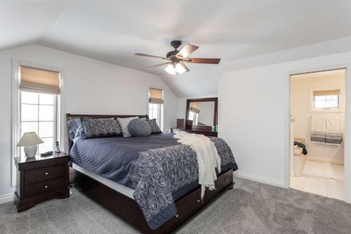 217-27111 Highway 597, Rural Lacombe County, AB - Indoor Photo Showing Bedroom