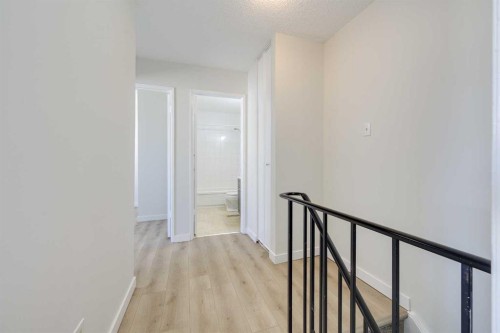 35-20 Alford Avenue, Red Deer, AB - Indoor Photo Showing Other Room