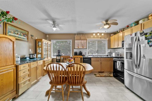 4903 53 Street, Innisfree, AB - Indoor