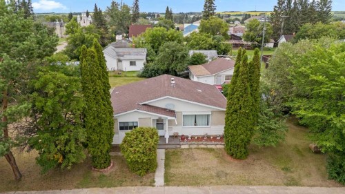 4903 53 Street, Innisfree, AB - Outdoor