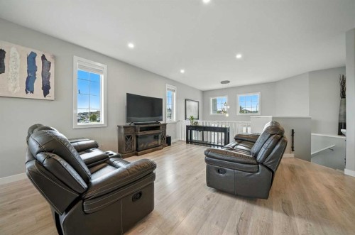 2 Trebble Close, Red Deer, AB - Indoor Photo Showing Living Room