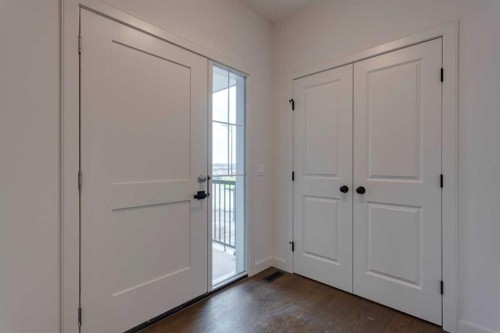 21 Bayview Mews Sw, Airdrie, AB - Indoor Photo Showing Other Room