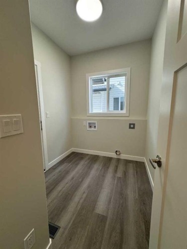 49 Emmett Crescent, Red Deer, AB - Indoor Photo Showing Other Room